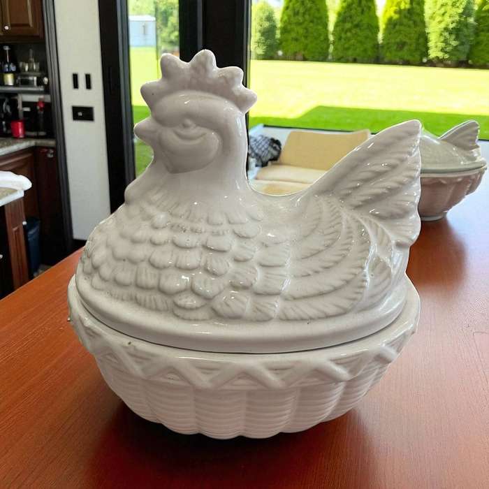 Egg holder
