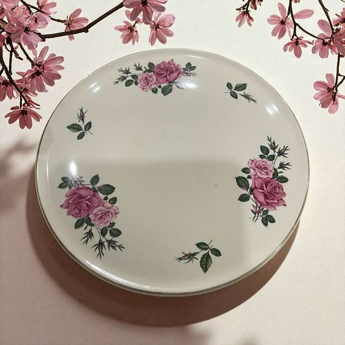 Cake platter Royal Tudorware
