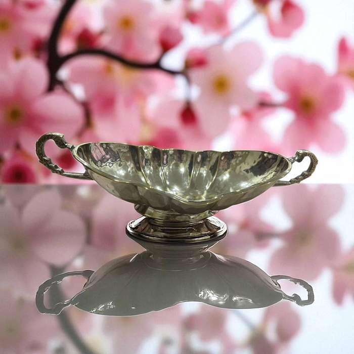 Mint/biscuit bowls each silver plated
