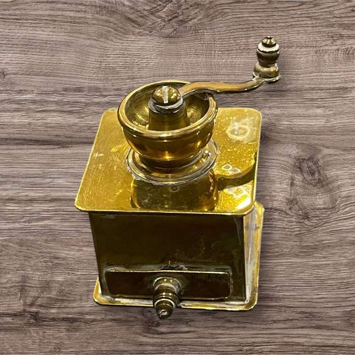 Ornament miniature brass