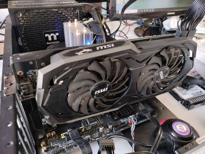 MSI RX 5600 XT GAMING MX 6G
