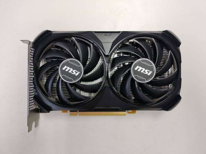 RTX 4060 8gb - MSI