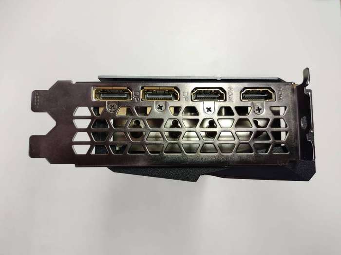 GIGABYTE RX 6700 XT GAMING OC 12G