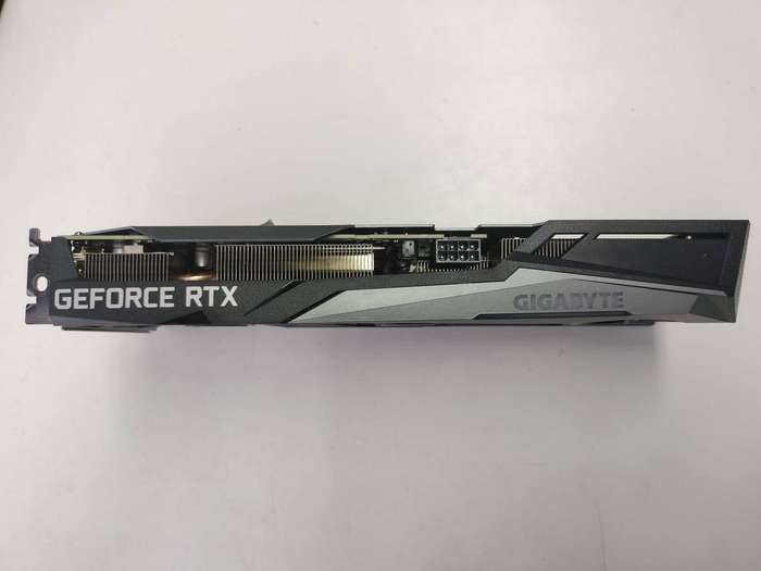 RTX 3060 12GB - Gigabyte Gaming