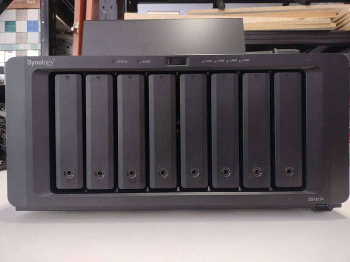 8 Bay NAS - Synology Disk Station DS1817+