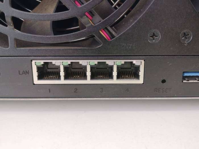 8 Bay NAS - Synology Disk Station DS1817+