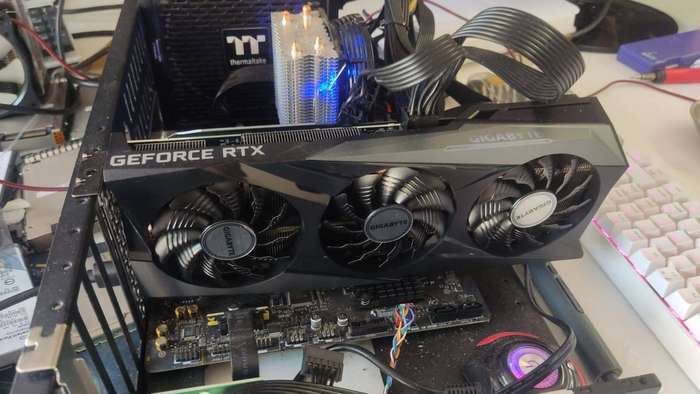RTX 3060 12GB - Gigabyte Gaming