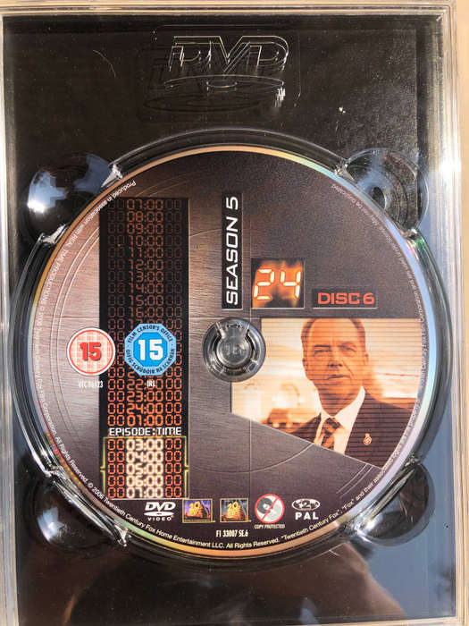 24 (5th Season) DVD Bundle