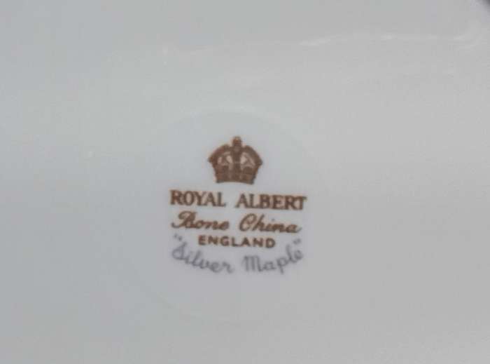 Royal Albert and other Vintage English Porcelain Plates and Saucer - 5 Pieces
