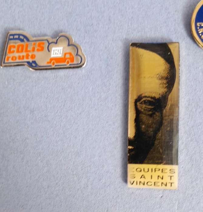 Vintage Assorted Collectable Enamel Lapel Pins 14 Pieces - Framed
