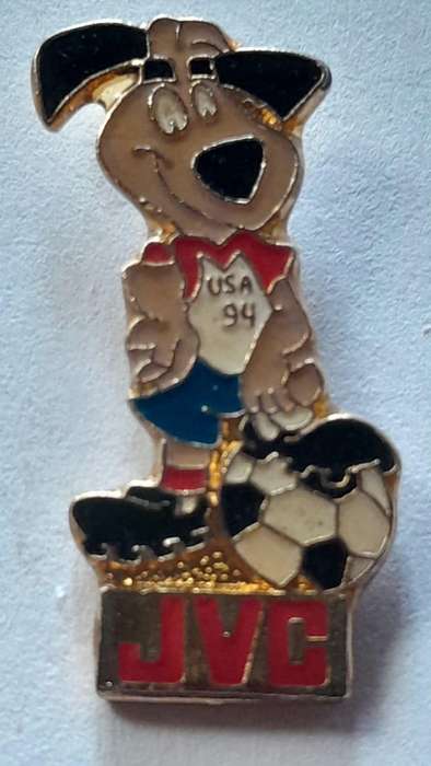 Vintage 1994 FIFA World CUP lapel pins Featuring Striker the Mascot