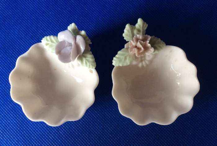 Vintage Dressing Table Ornaments and Trinket bowls - 6 Pieces