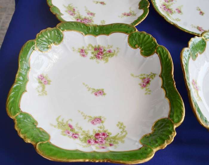Limoges Antique (c1891 - 1914) Serving Bowls and Luncheon Plates- 6 Pieces