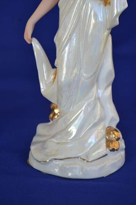 Pair of Vintage Porcelain Figurines