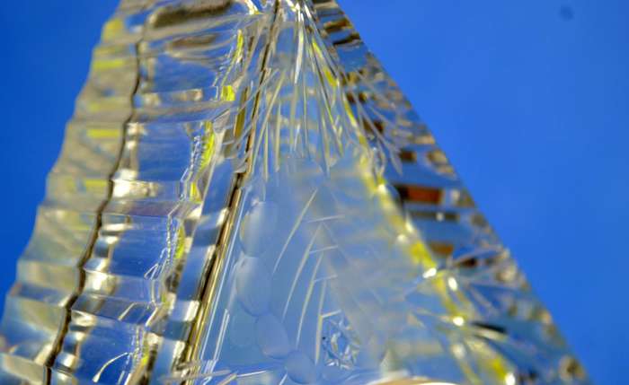 1980,s Vintage Crystal Pyramid Quartz Clock