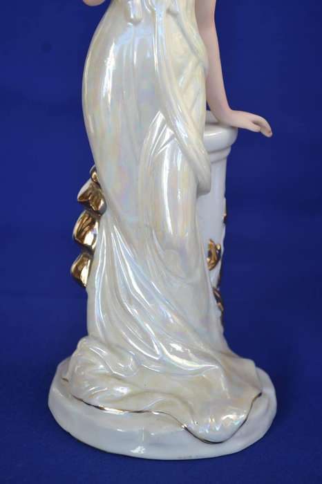 Pair of Vintage Porcelain Figurines