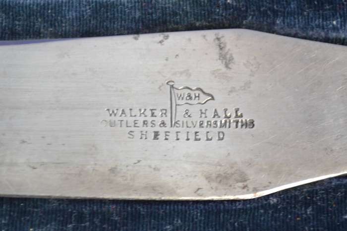 Walker and Hall Antique Cased Stag / Horn Handle Carving Set c1903 - 5 Pieces