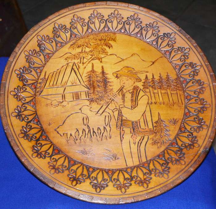 True Vintage Wooden Polish Folk Art Plate