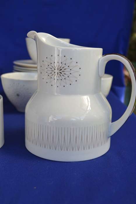Royal Doulton Morning Star Part Tea Set - 26 Pieces