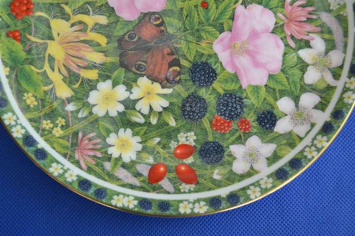 Coalport Limited Edition Collectors Plate - Somerset Meadow Heathfield - With COA