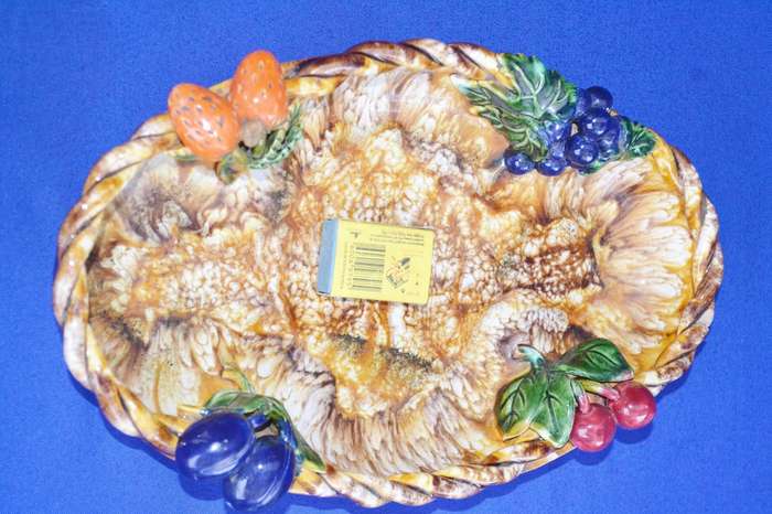 St Peters Grax - Austria  Vintage Majolica Centre Piece / Fruit Bowl