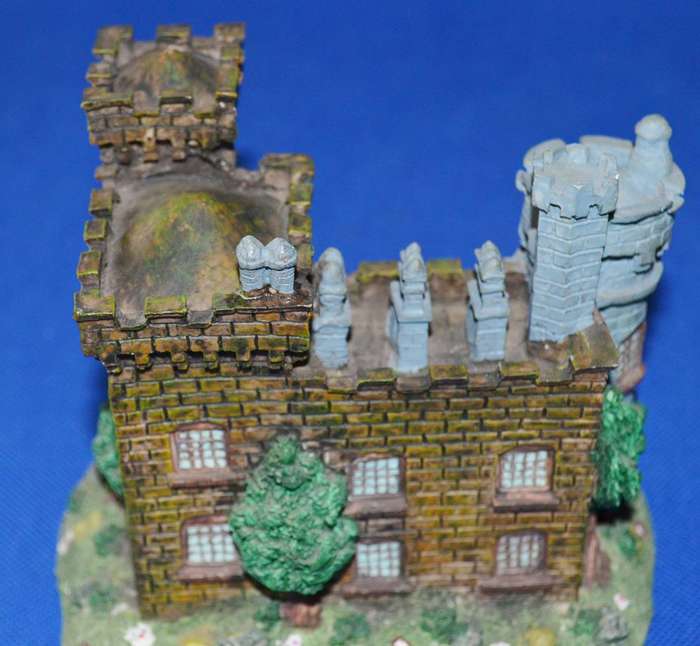 Collectable Vintage Resin Clocks x 2