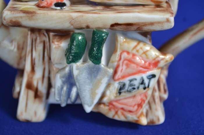 Paul Cardew Collectable Miniature Tea Pot