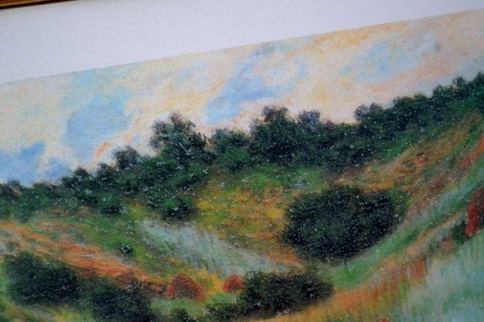 Claude Monet "Field of Poppies at Vetheuil"  framed Print