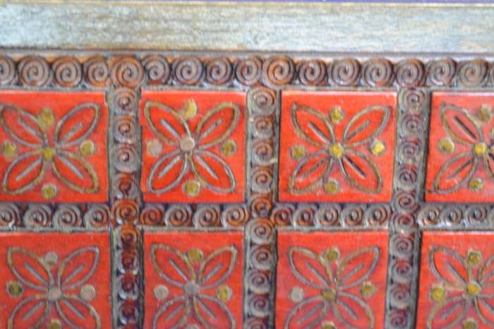Vintage Hand Carved Polish Folk Art  Hinged Jewelry / trinket box