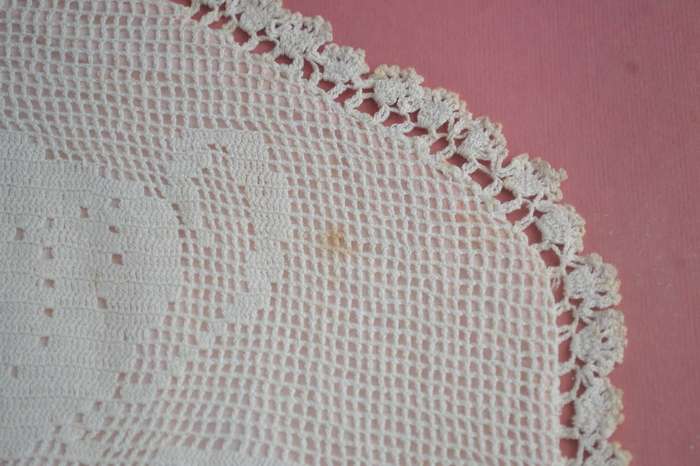 Framed Vintage Mary Card  Fillet Crochet Tea Cosy - The Cup That Cheers
