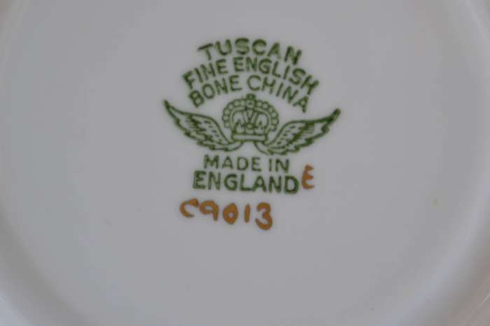 Aynsley /  Tuscan Fine Bone China Assembled Trio