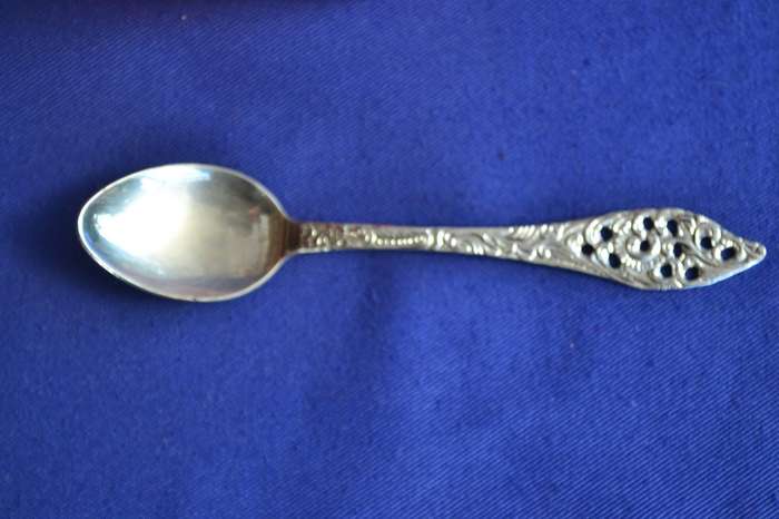 Assorted Tea Spoons and Cake Forks- Various Makers 19 Pieces