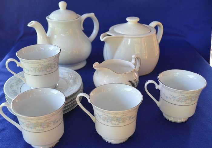 Assembled Part Tea Set - 15 Pieces - Various Makers