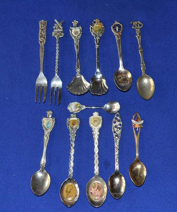 Assorted Vinrage Collectors Spoons and Forks  - 12 Pieces