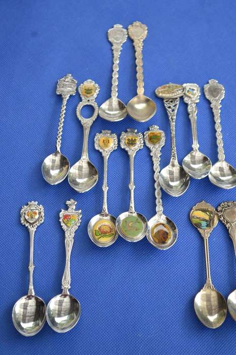 Assorted Vintage Collectable Spoons - 14 Pieces