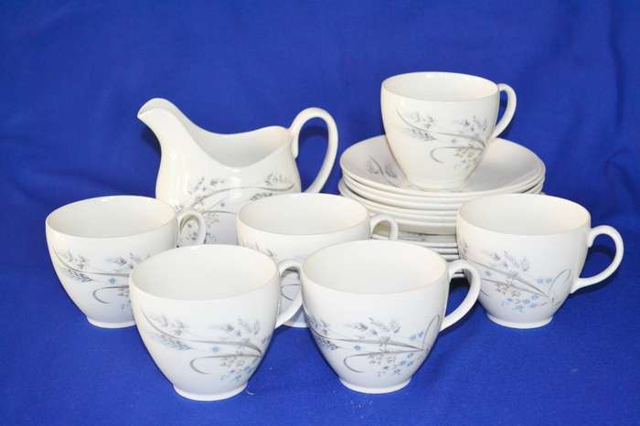 Vintage Johnson Bros Ironstone Trios (6) and Large Milk Jug Ftom the Snowhite Range