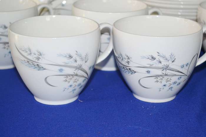 Vintage Johnson Bros Ironstone Trios (6) and Large Milk Jug Ftom the Snowhite Range