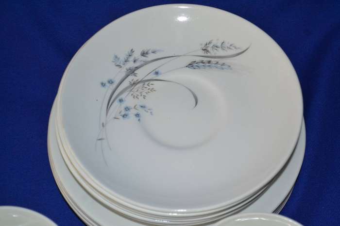 Vintage Johnson Bros Ironstone Trios (6) and Large Milk Jug Ftom the Snowhite Range