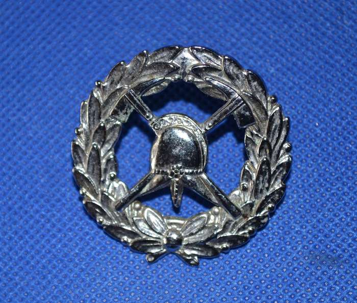 Vintage Fire Services Cap Badge and Vintage Baseball Medal