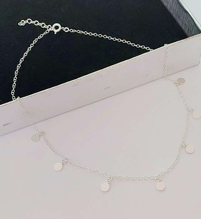 7 Disk Necklace in Silver