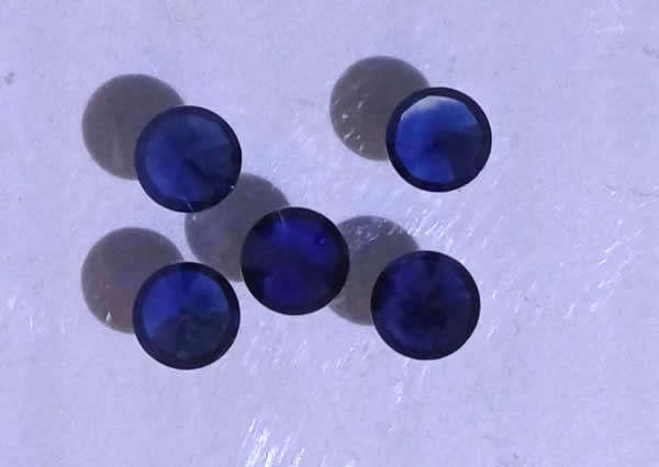 Sapphire Parcel of 5 -Deep Blue Round Facet - 0,41cts