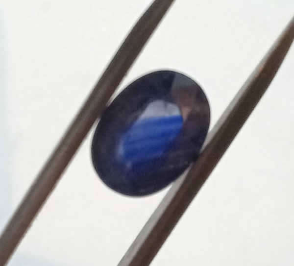 Sapphire - Medium Blue Oval Facet - 0,92cts