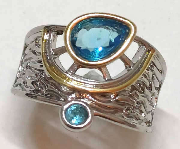 Sweet Dress Ring With Imitation Gemstone.