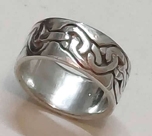Solid Sterling Silver Wedding Band Ring with Intricate Design - Unisex.