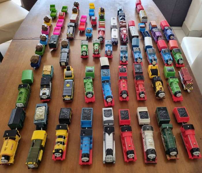 Thomas and Friends track master automated trains