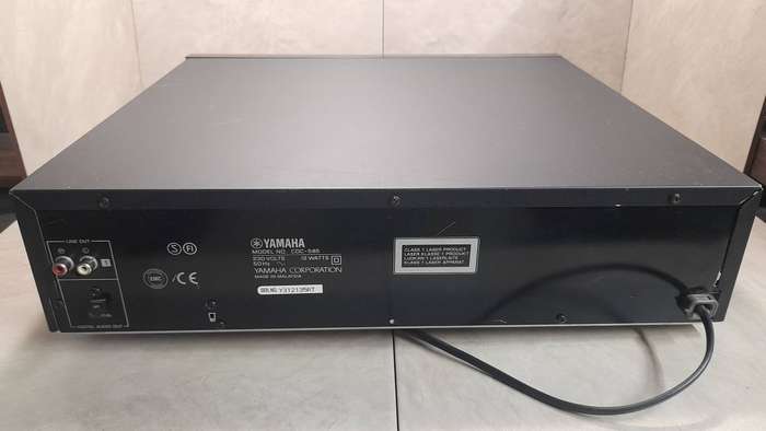 Yamaha CDC-585 5-Disk CD Player