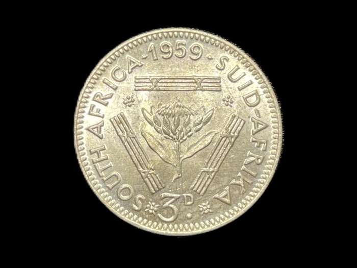 Beautiful AU+ 1959 S.A. Union silver 3 pence (tickey) coin - "No KG" variety