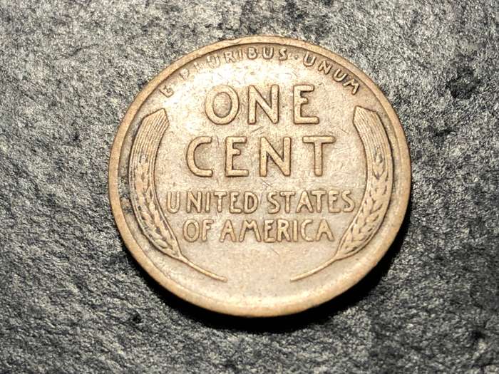 1912 American Wheat penny (1 cent) Bronze coin - No mintmark