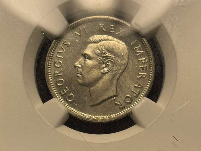 Extremely rare 1943 SA Union silver 1 shilling graded PF65 at NGC - Only 104 Minted - Only 3 Higher