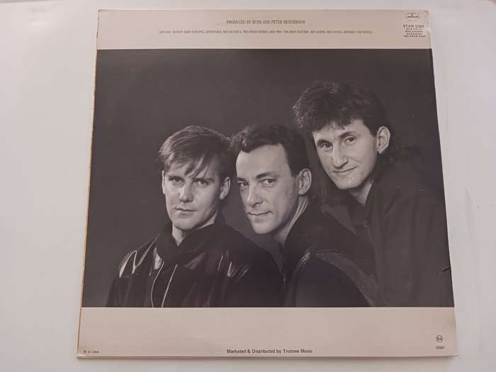 Rush - Grace under Pressure -  ( scarce 1984 SA released NM LP )